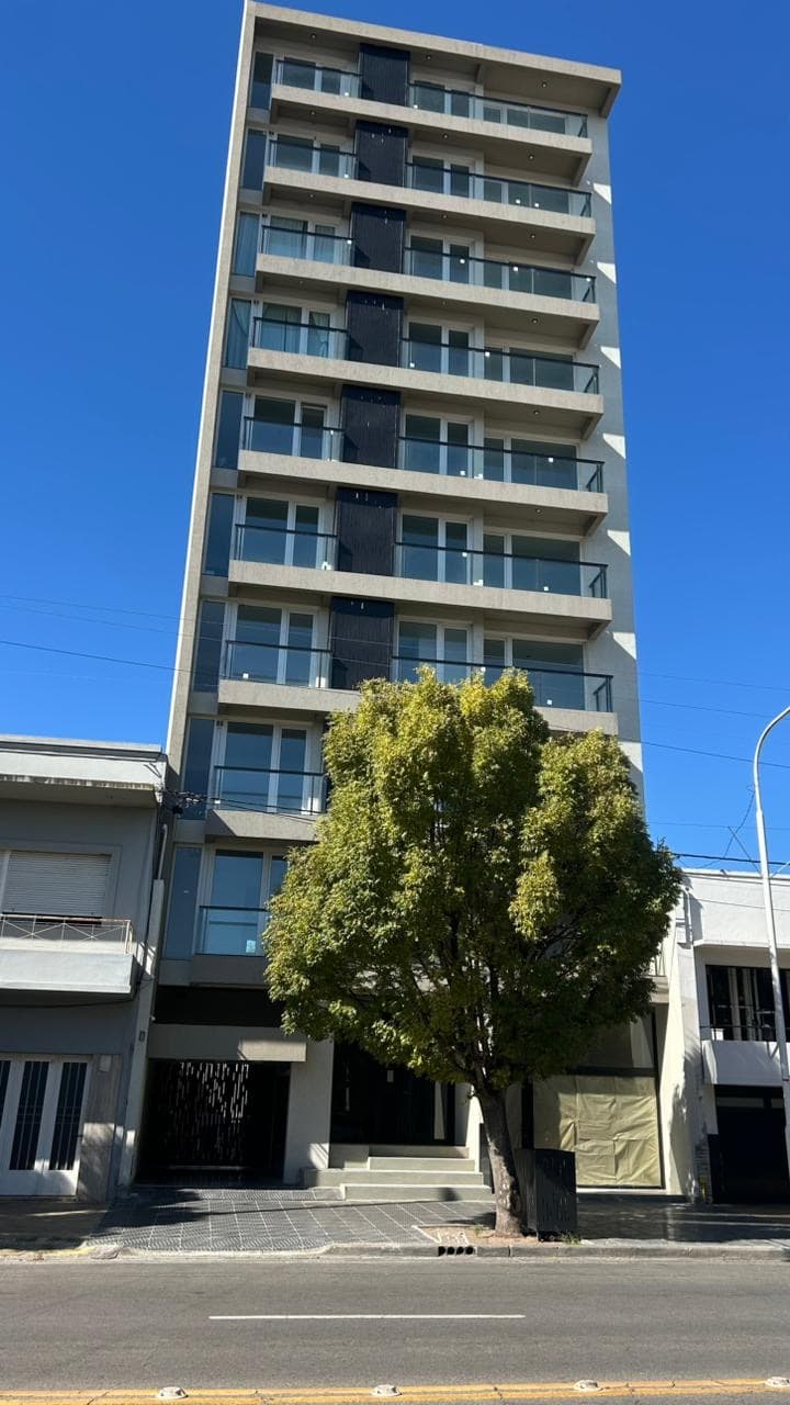 España 337, Tandil